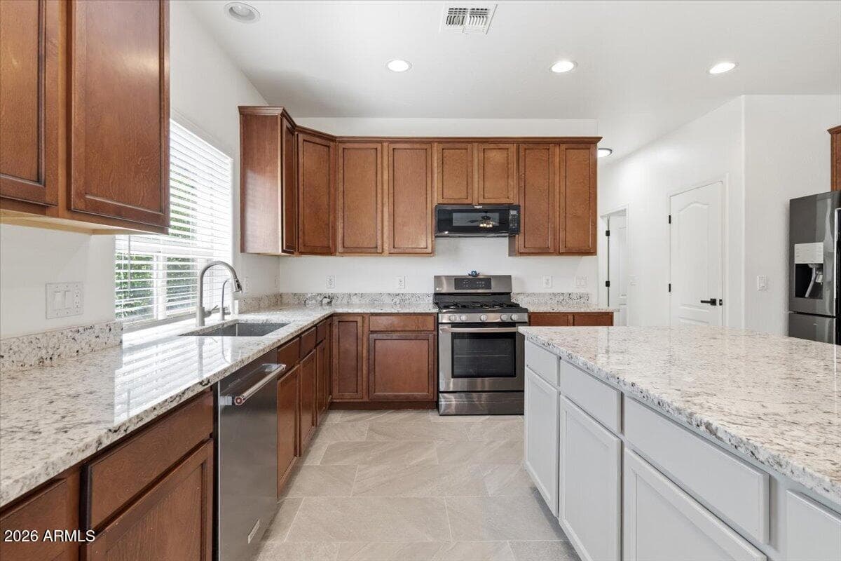 17881 W LARKSPUR Drive, Surprise, AZ 85388 — photo 20 of 45