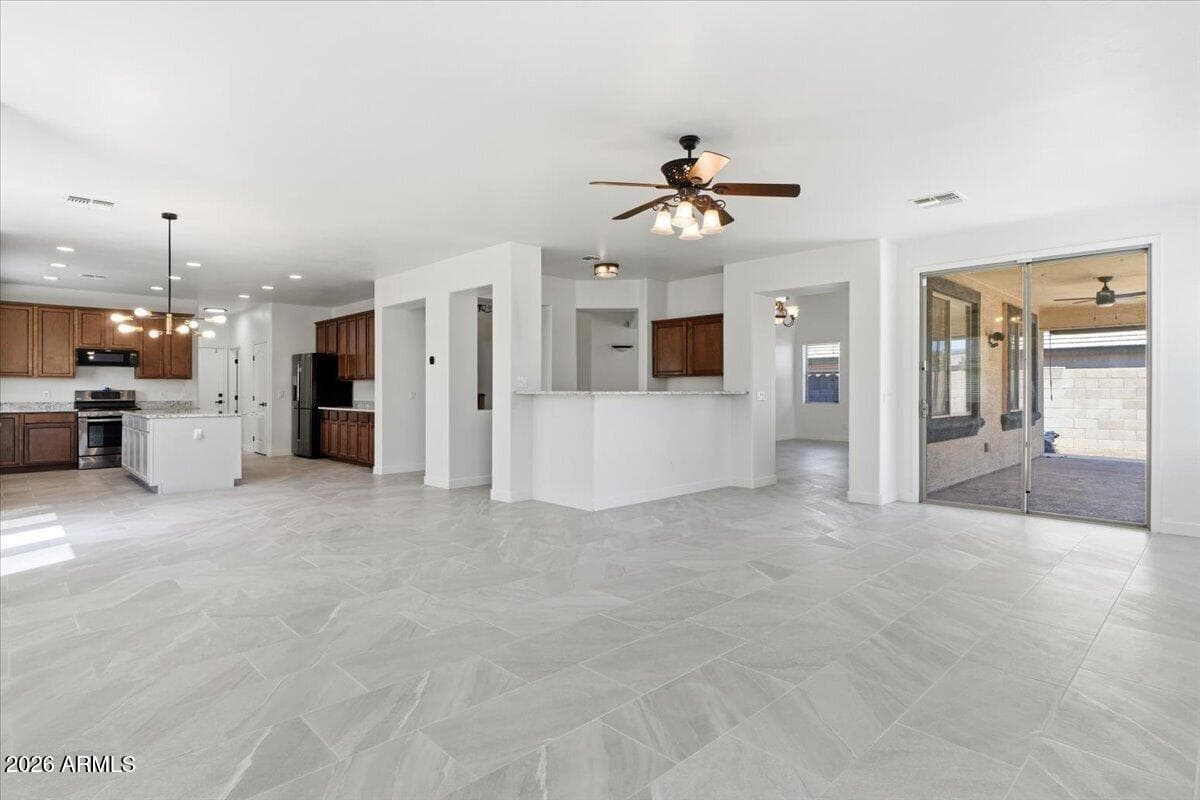 17881 W LARKSPUR Drive, Surprise, AZ 85388 — photo 23 of 45