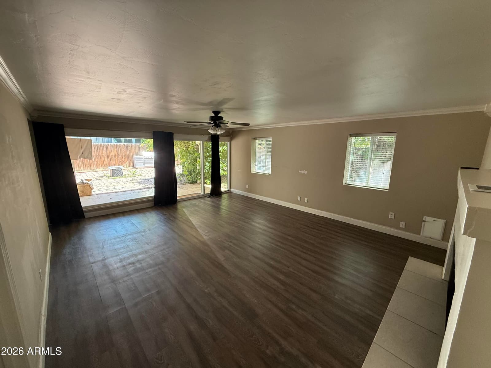 3907 E DEVONSHIRE Avenue, Phoenix, AZ 85018 — photo 9 of 19