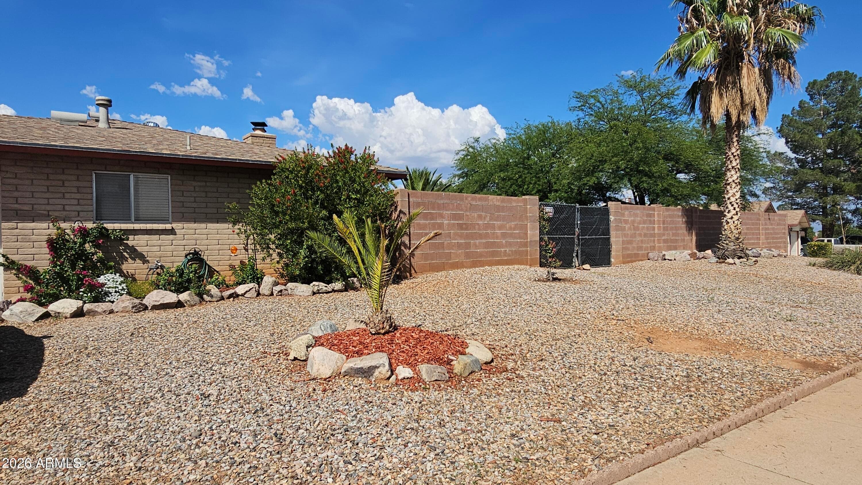1645 PLAZA AYALA, Sierra Vista, AZ 85635 — photo 4 of 22