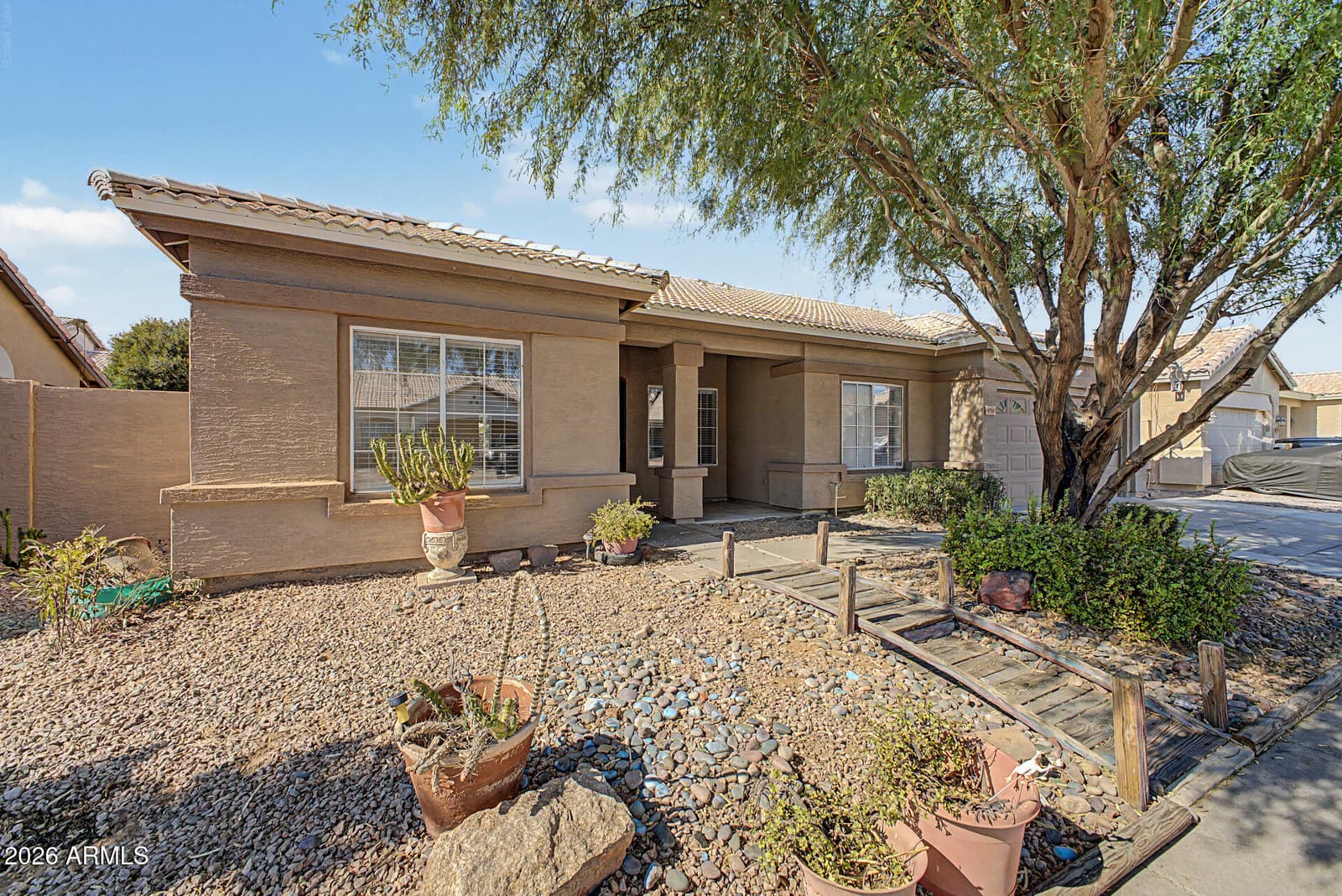 1750 E GARY Drive, Chandler, AZ 85225 — photo 2 of 28
