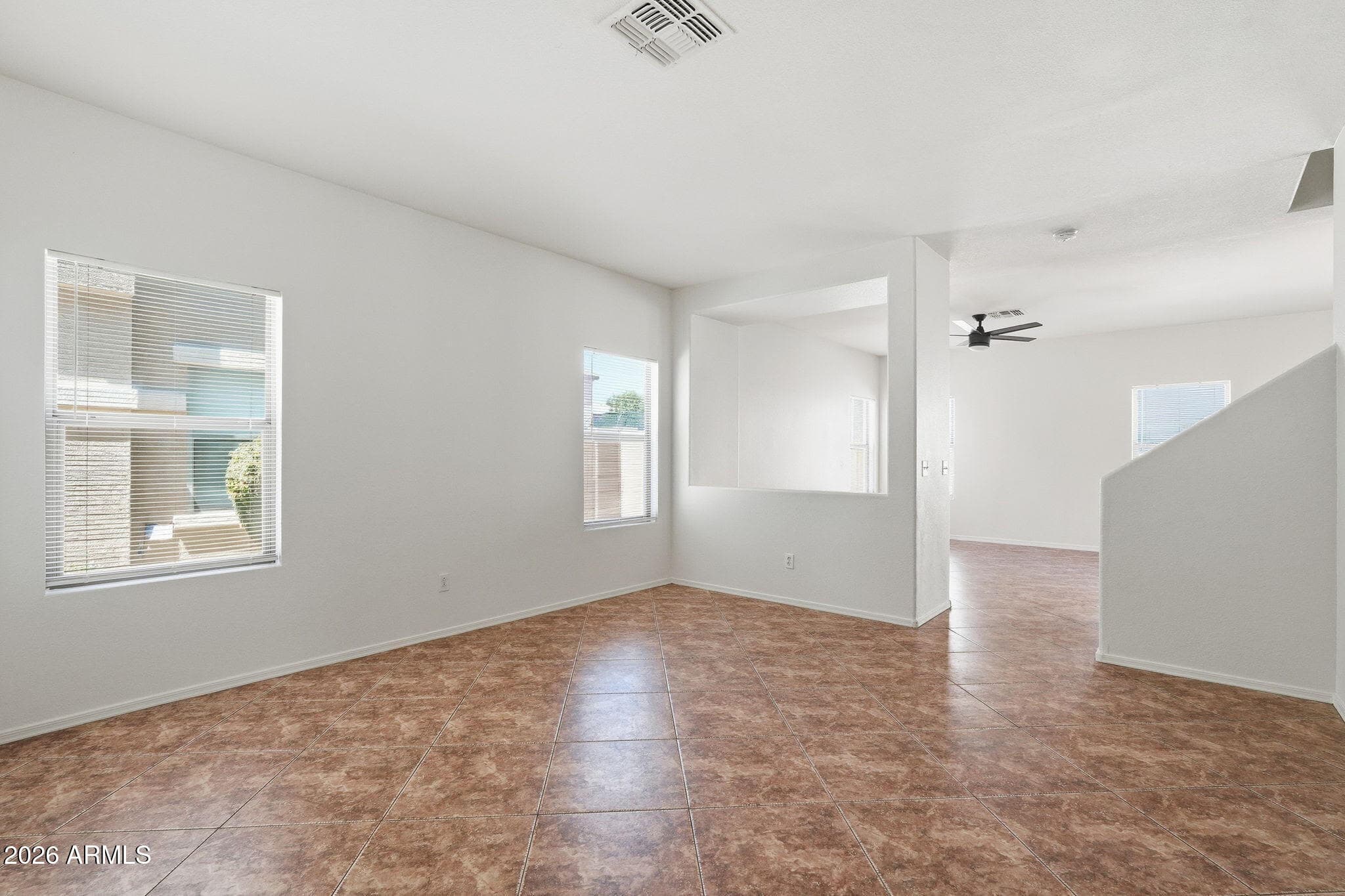 9527 N 82ND Lane, Peoria, AZ 85345 — photo 4 of 35