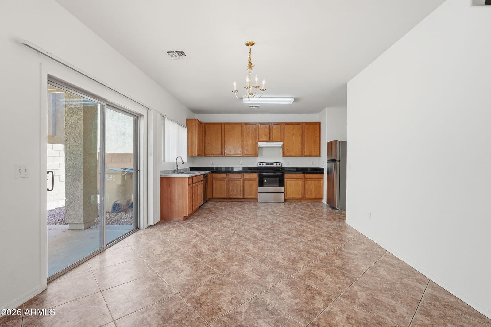 9527 N 82ND Lane, Peoria, AZ 85345 — photo 11 of 35