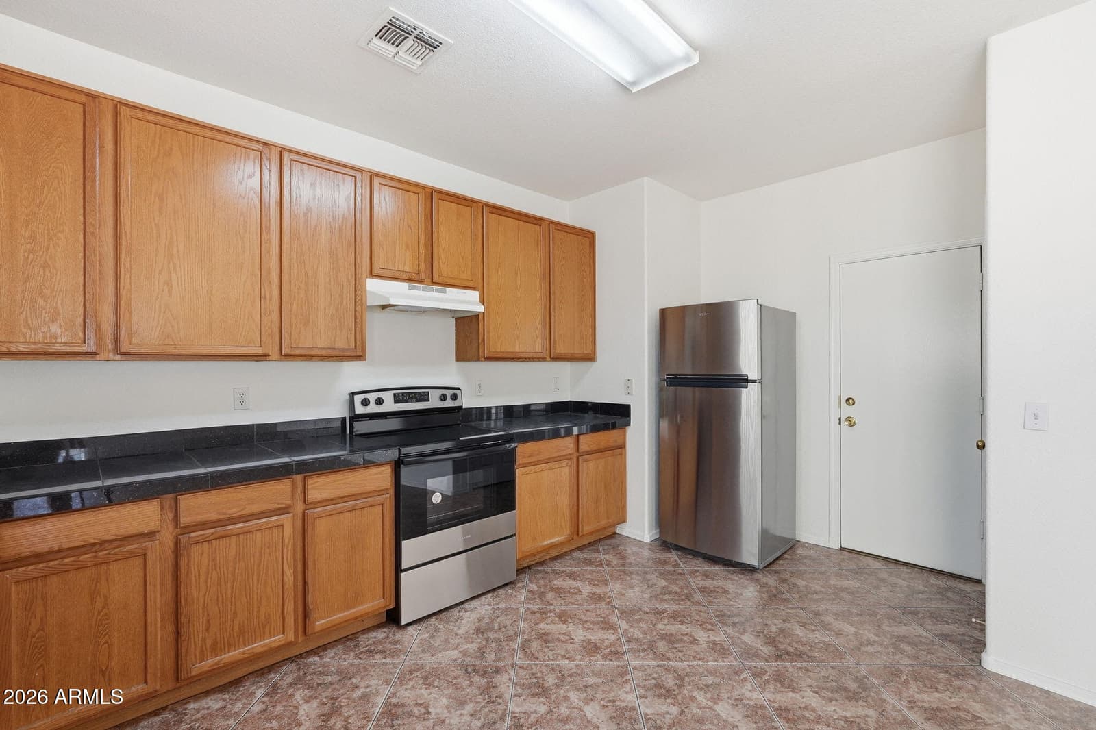 9527 N 82ND Lane, Peoria, AZ 85345 — photo 14 of 35