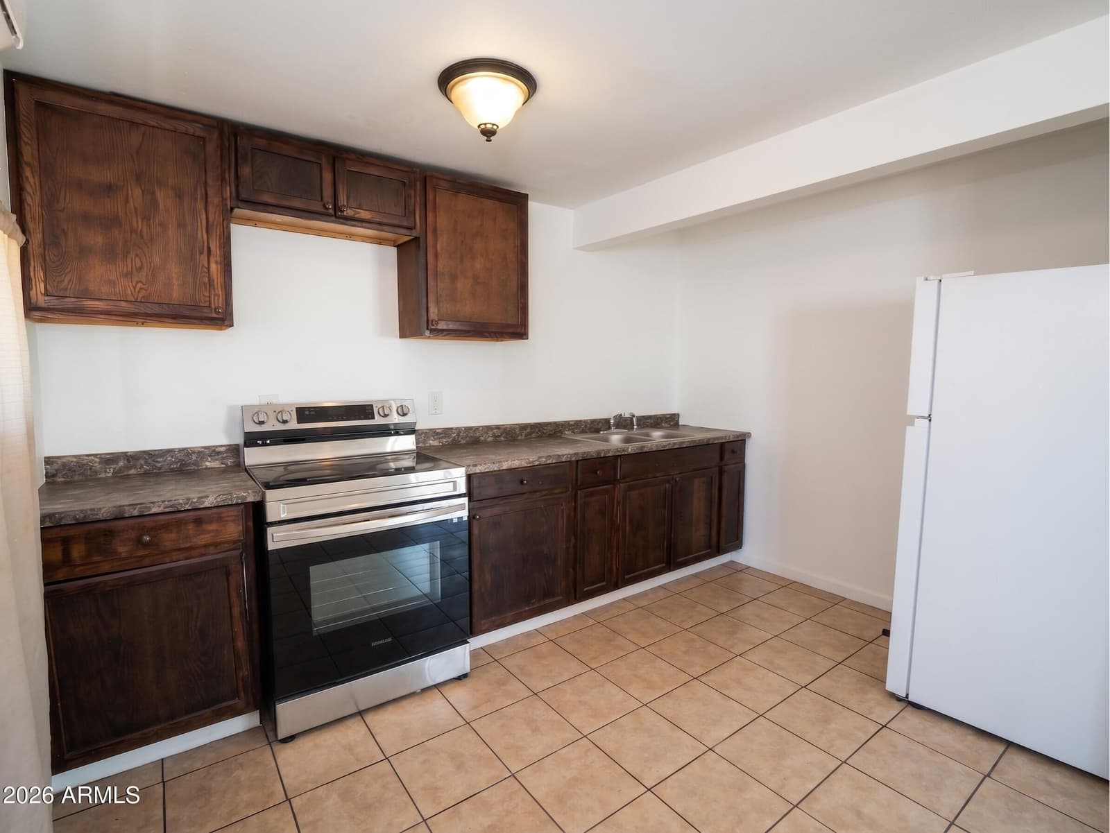 742 W BROADWAY Road, Phoenix, AZ 85041 — photo 15 of 19