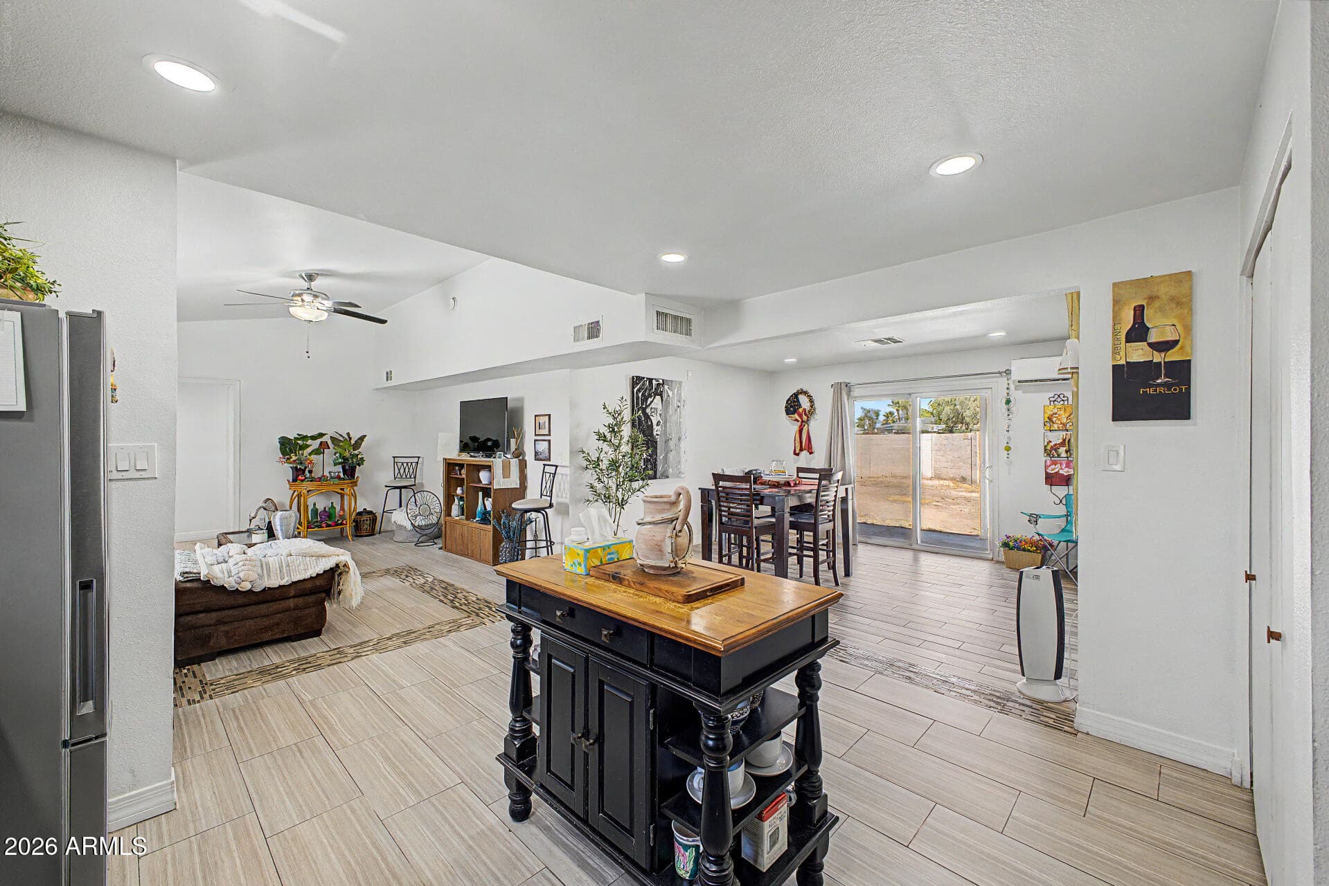 10526 W DEVONSHIRE Avenue, Phoenix, AZ 85037 — photo 13 of 27