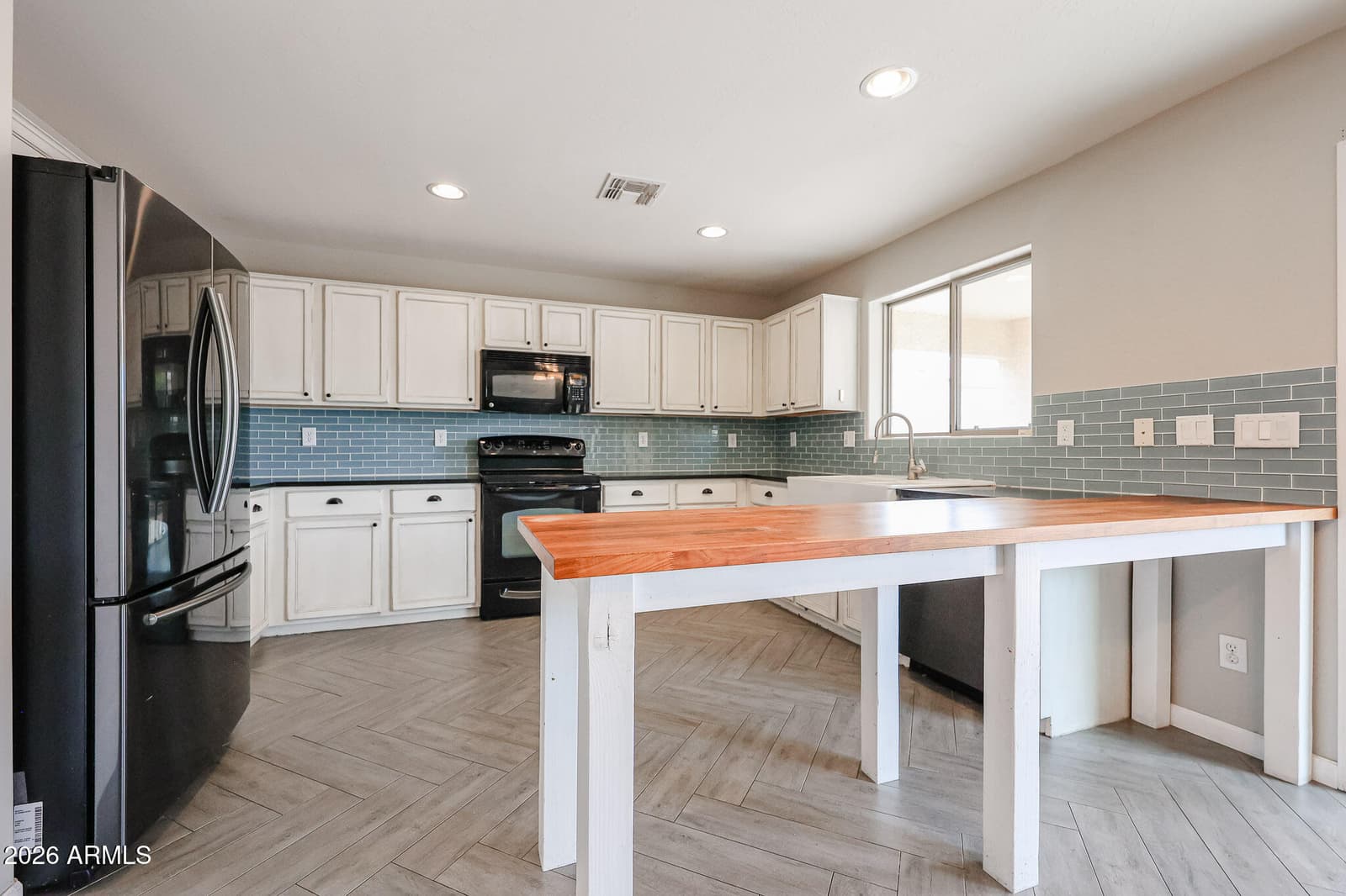 24885 W WAYLAND Drive, Buckeye, AZ 85326 — photo 20 of 55