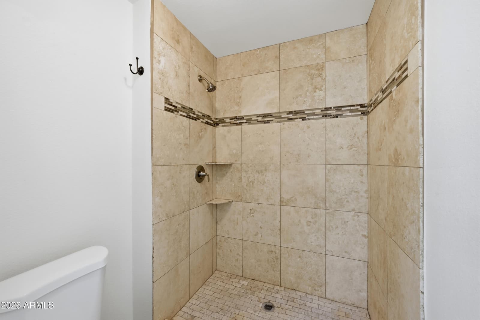2905 W GLENDALE Avenue, Phoenix, AZ 85051 — photo 17 of 31
