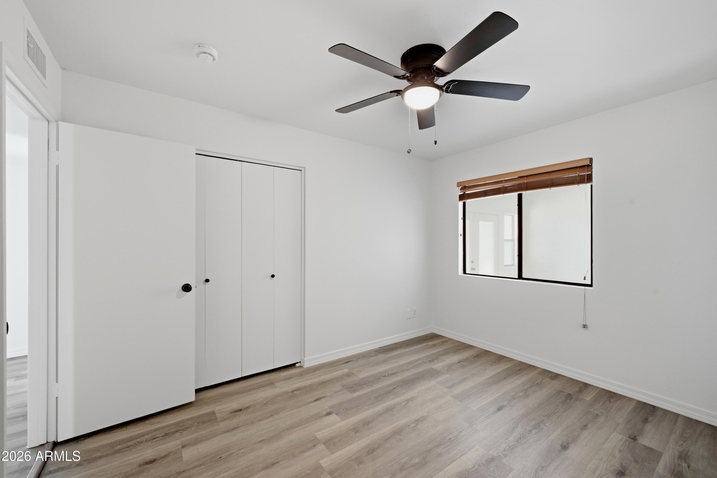 2905 W GLENDALE Avenue, Phoenix, AZ 85051 — photo 20 of 31