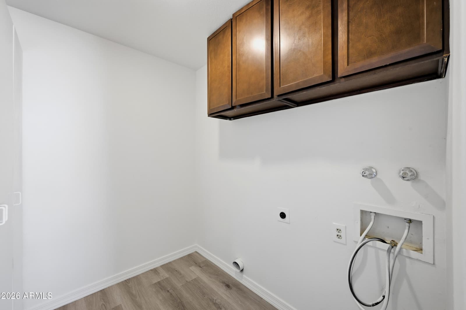 2905 W GLENDALE Avenue, Phoenix, AZ 85051 — photo 25 of 31
