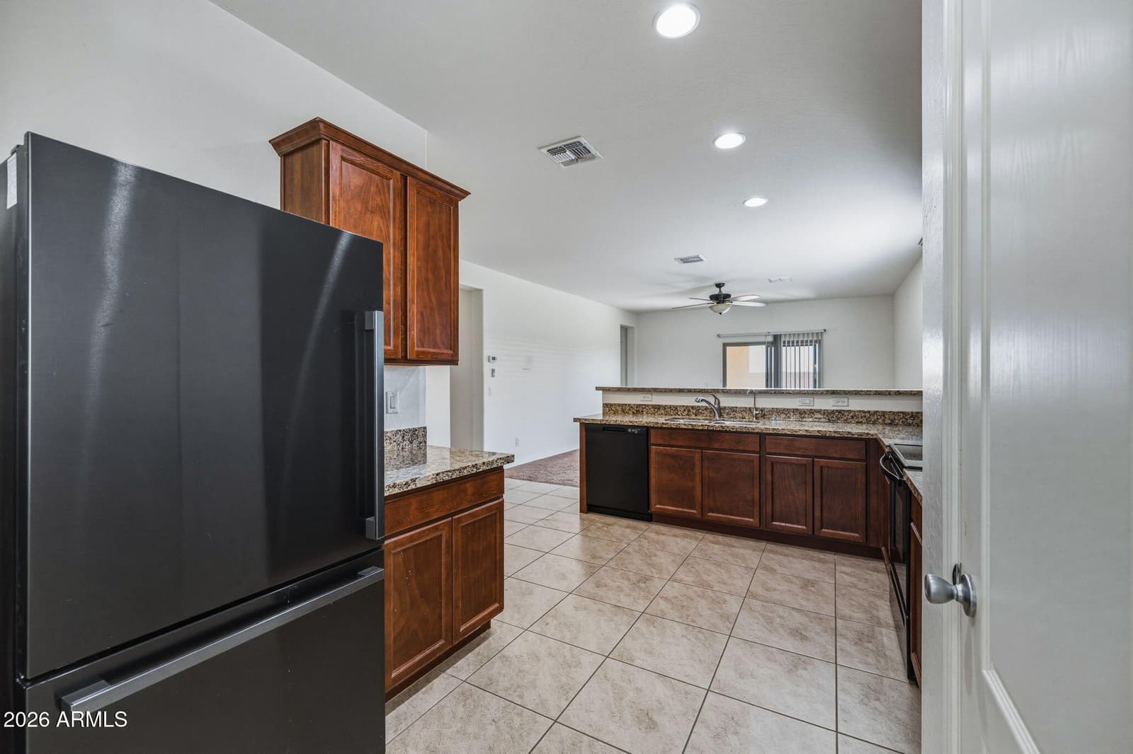24645 W ATLANTA Avenue, Buckeye, AZ 85326 — photo 12 of 40
