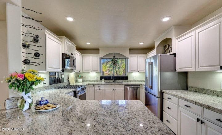 5491 E El Sendero Drive, Cave Creek, AZ 85331 — photo 13 of 86