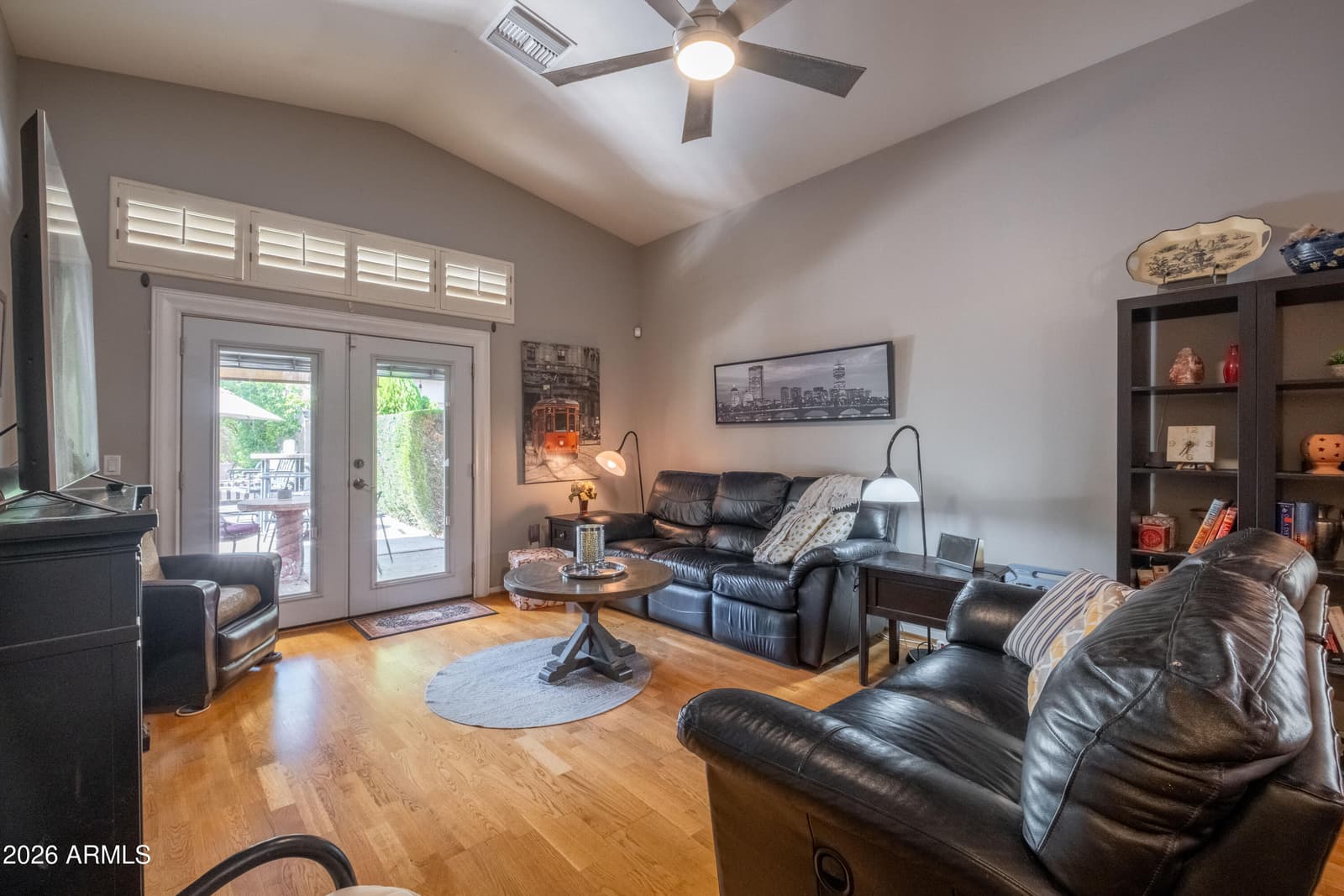2242 W HAYWARD Avenue, Phoenix, AZ 85021 — photo 8 of 27