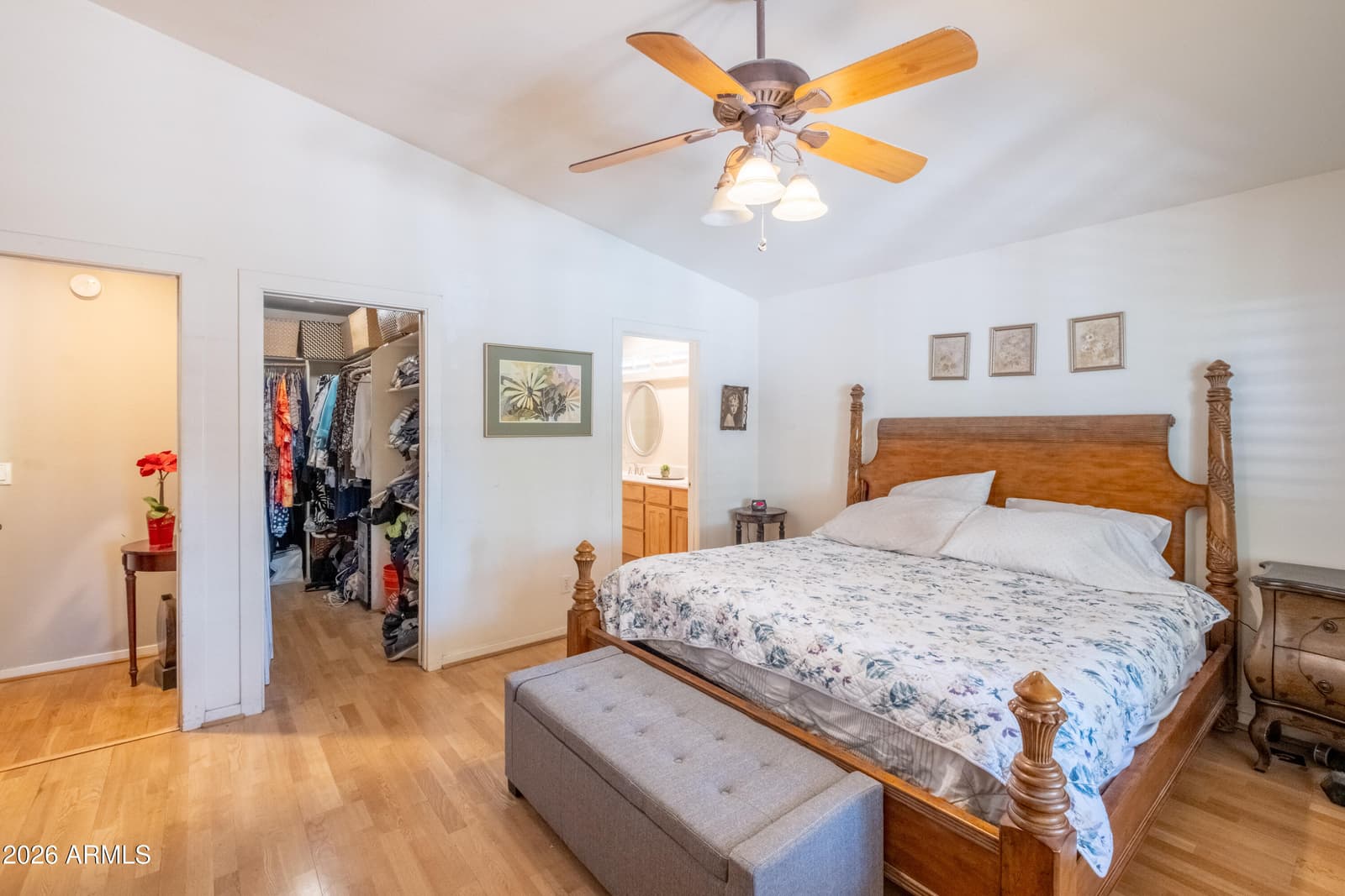 2242 W HAYWARD Avenue, Phoenix, AZ 85021 — photo 11 of 27