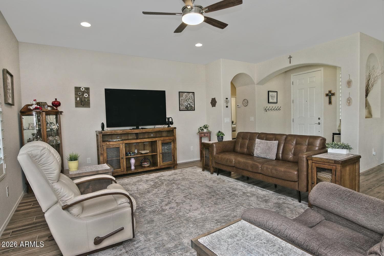 7026 W SPRINGFIELD Way, Florence, AZ 85132 — photo 10 of 61