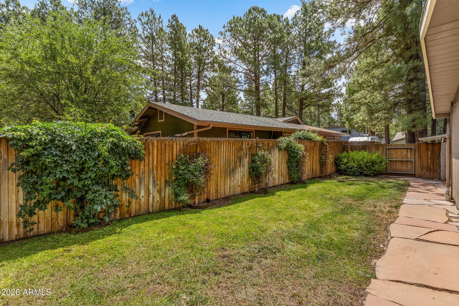523 N JAMES Street, Flagstaff, AZ 86001 — photo 35 of 40