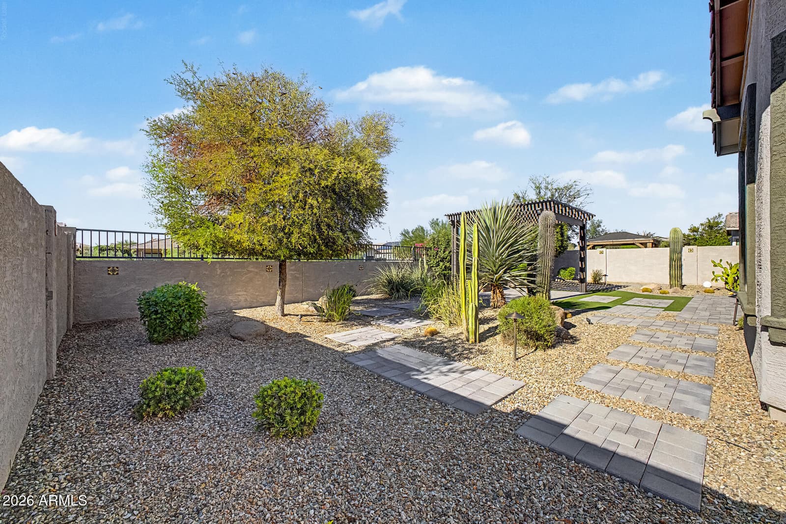 1132 E HOLLAND PARK Drive, Gilbert, AZ 85297 — photo 36 of 40