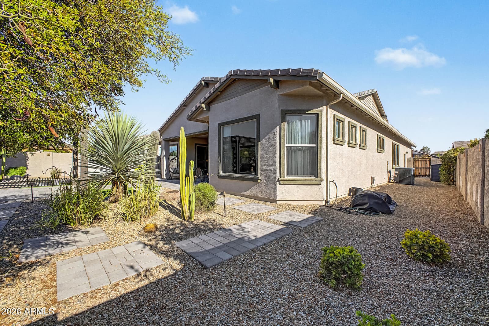 1132 E HOLLAND PARK Drive, Gilbert, AZ 85297 — photo 37 of 40