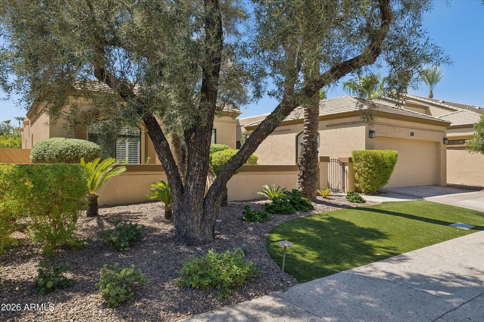 7323 E GAINEY RANCH Road 18, Scottsdale, AZ 85258 — photo 7 of 87