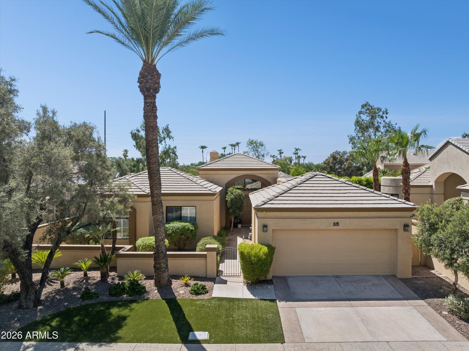 7323 E GAINEY RANCH Road 18, Scottsdale, AZ 85258 — photo 4 of 87