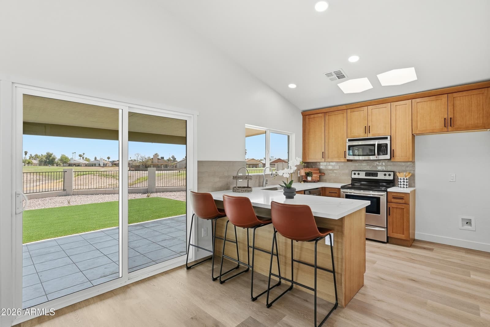 8585 N 108TH Drive, Peoria, AZ 85345 — photo 9 of 39