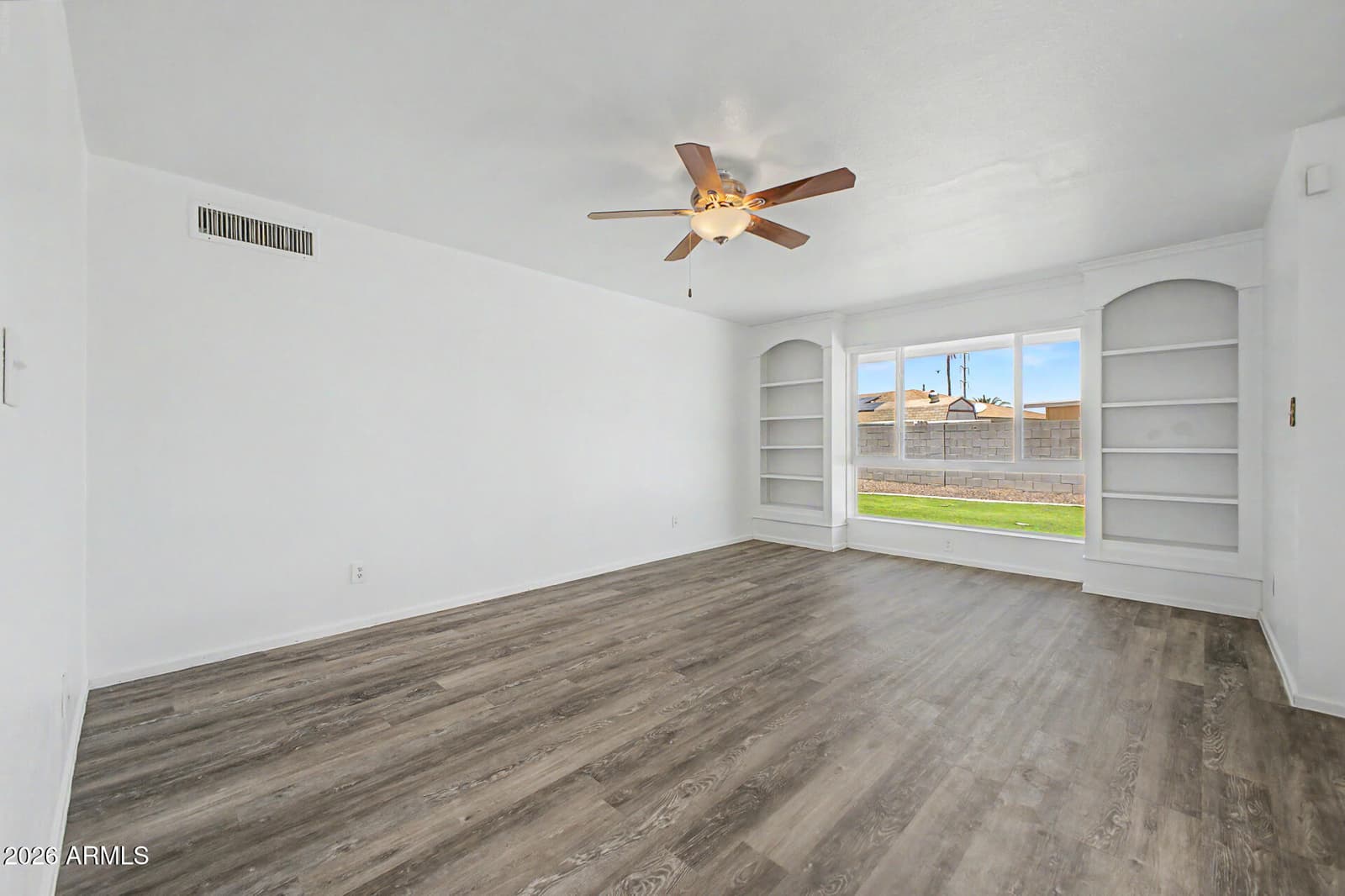 6252 E BILLINGS Street, Mesa, AZ 85205 — photo 8 of 30