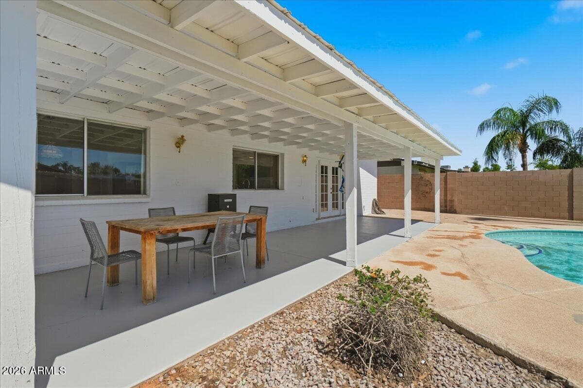 6217 S HAZELTON Lane, Tempe, AZ 85283 — photo 9 of 17
