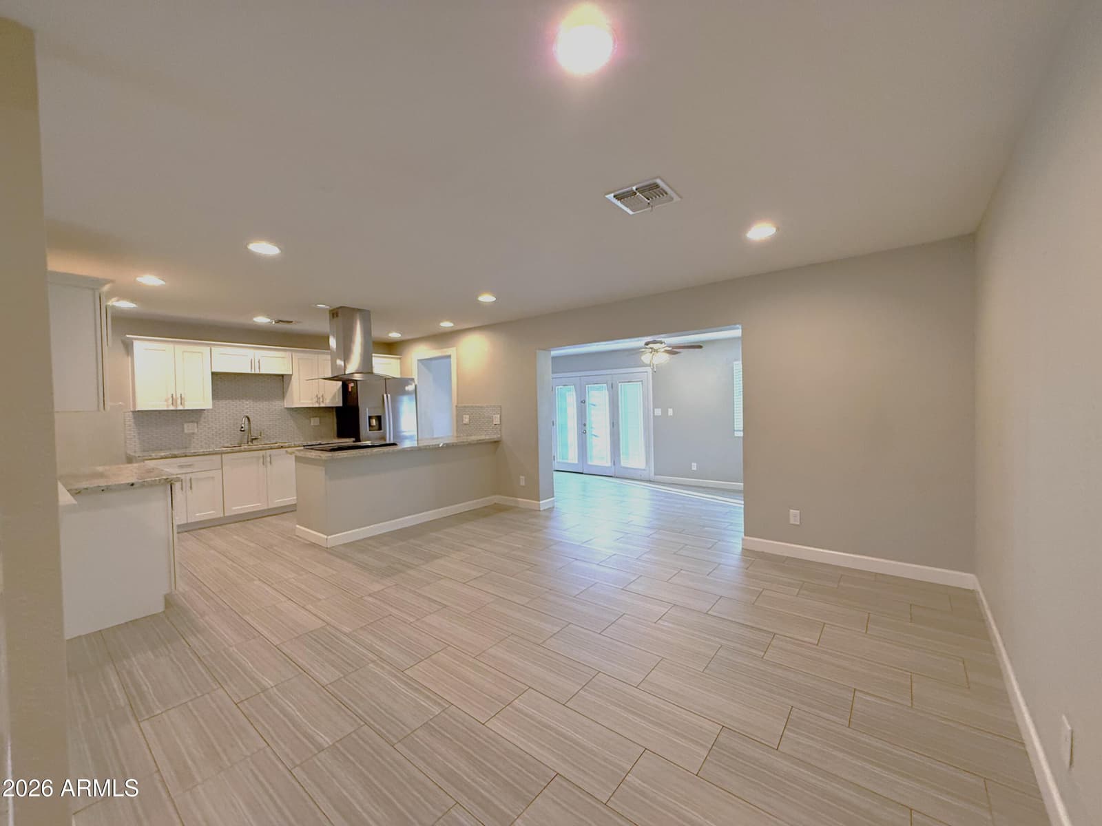 224 E MINTON Drive, Tempe, AZ 85282 — photo 3 of 15