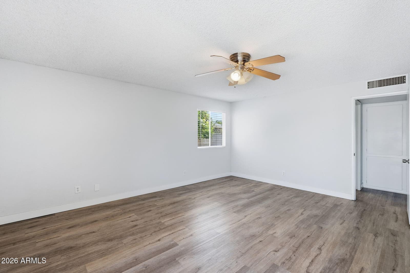 12118 S KI Road, Phoenix, AZ 85044 — photo 18 of 31