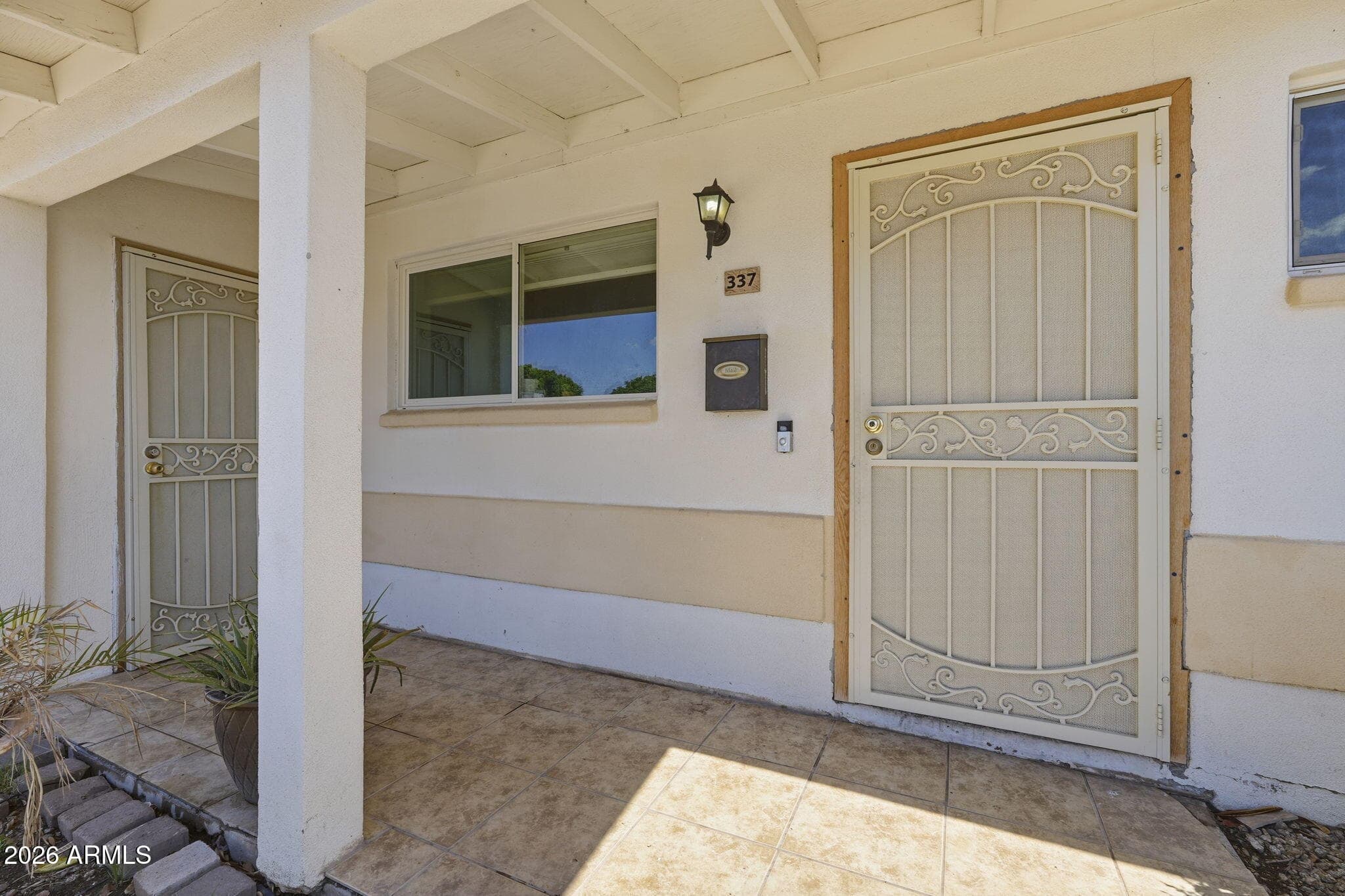 337 E 9th Avenue, Mesa, AZ 85210 — photo 3 of 40