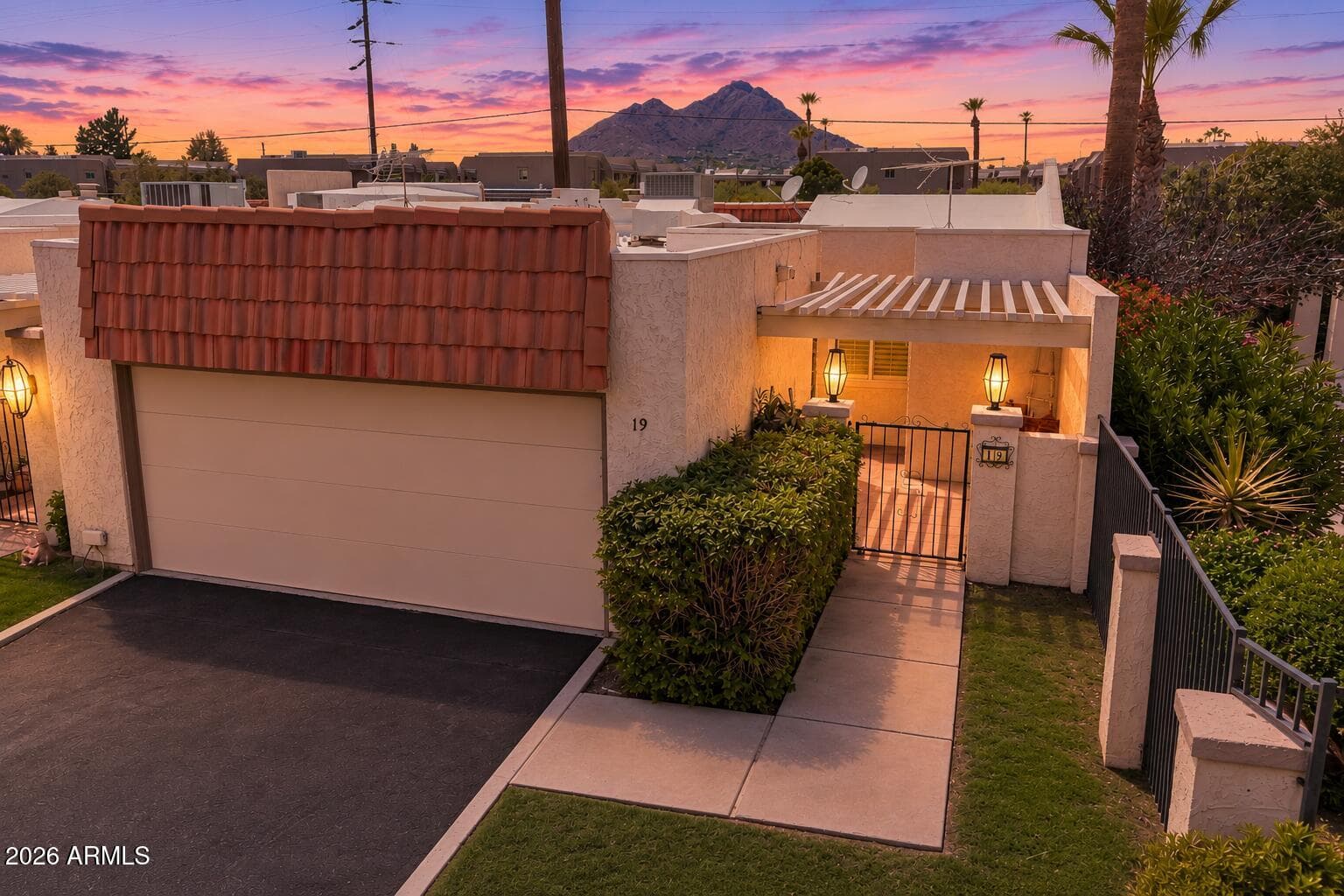 5100 N MILLER Road 19, Scottsdale, AZ 85250 — photo 1 of 43
