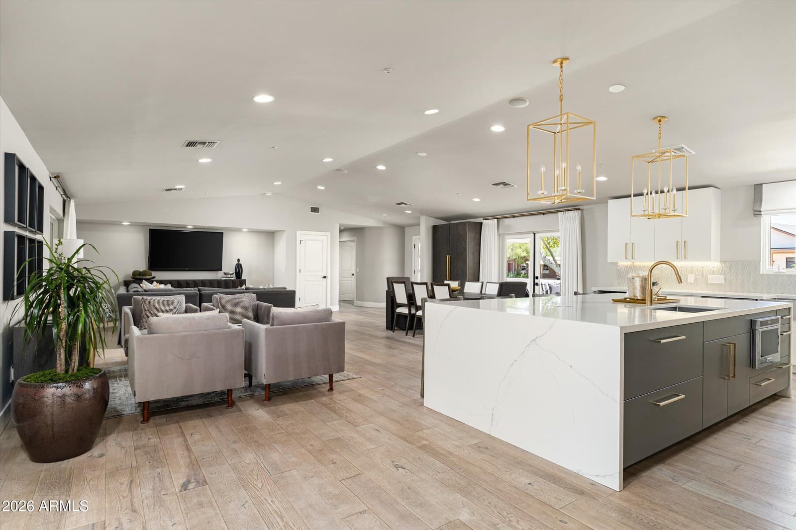 5242 N WOODMERE FAIRWAY, Scottsdale, AZ 85250 — photo 15 of 52