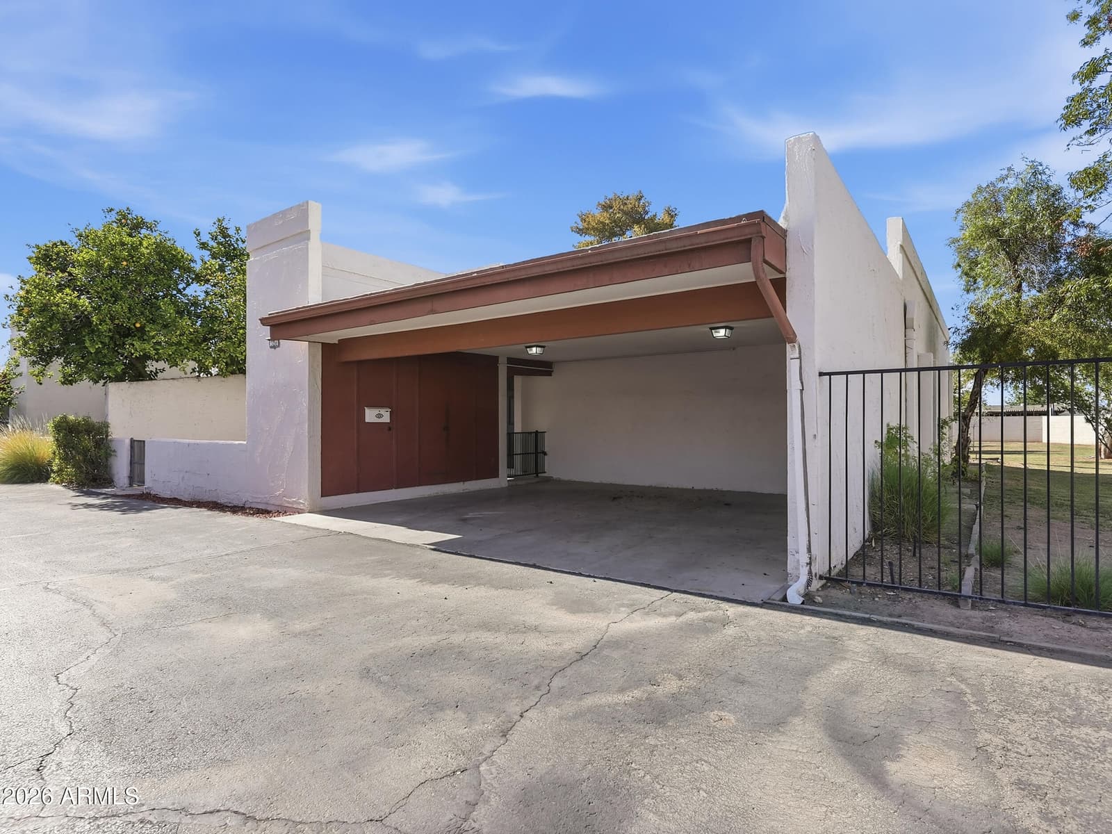 326 E HUNTINGTON Drive, Tempe, AZ 85282 — photo 6 of 25