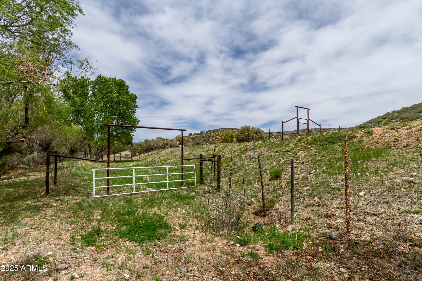 1320 S Grisby Road, Skull Valley, AZ 86338 — photo 76 of 77