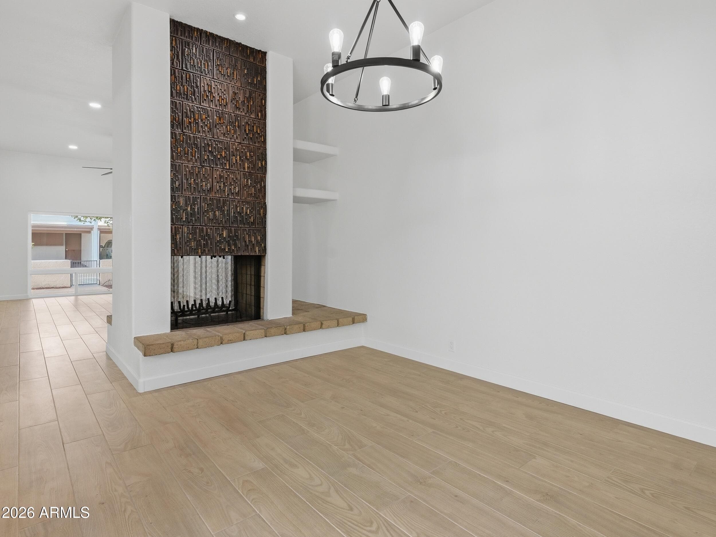 326 E HUNTINGTON Drive, Tempe, AZ 85282 — photo 12 of 25