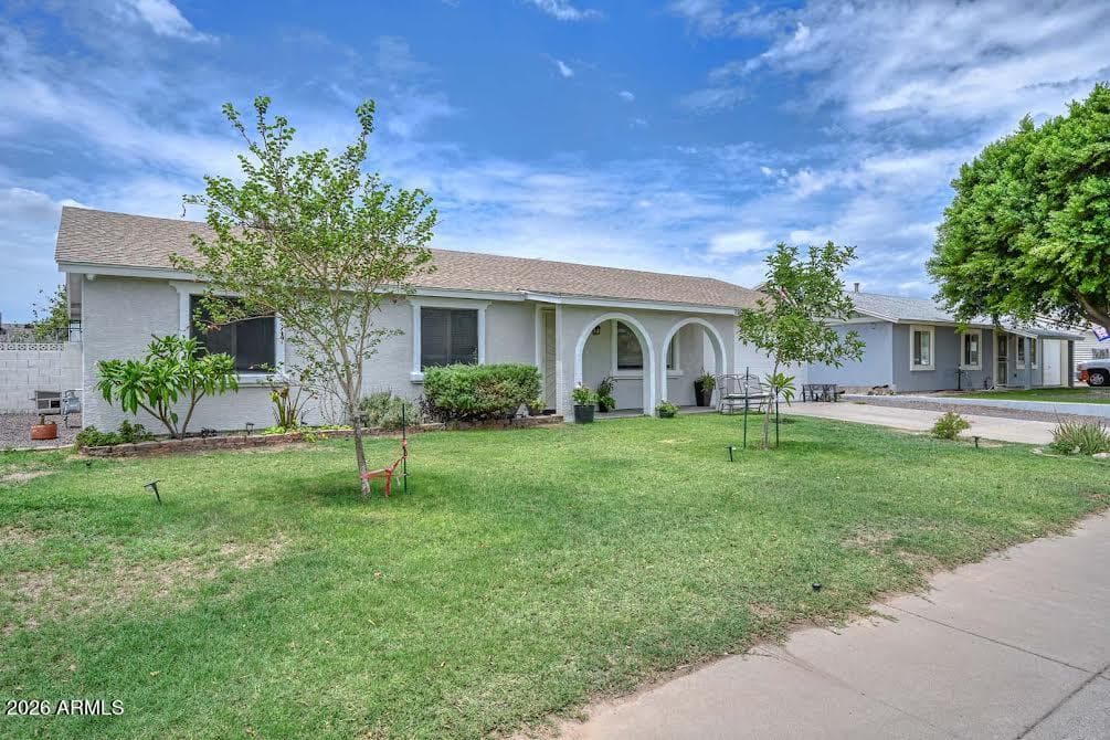 13642 N 20TH Lane N, Phoenix, AZ 85029 — photo 2 of 34