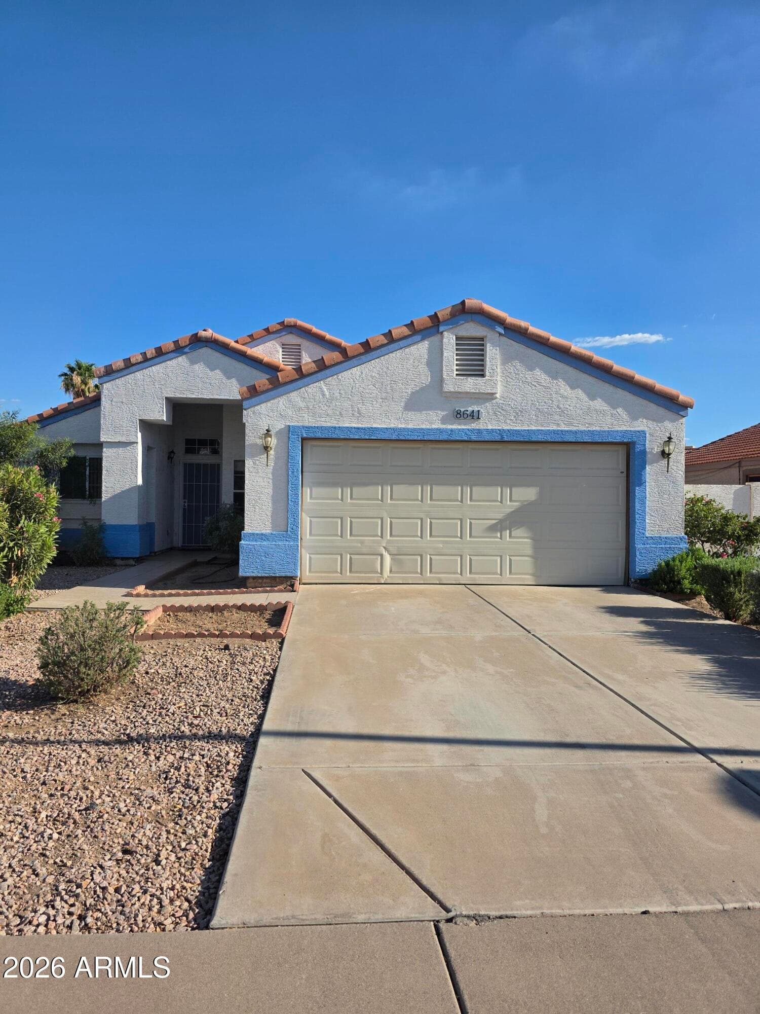 8641 W ROANOKE Avenue, Phoenix, AZ 85037 — photo 2 of 22