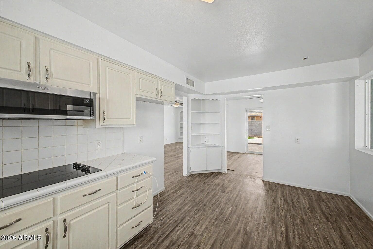 6252 E BILLINGS Street, Mesa, AZ 85205 — photo 13 of 30