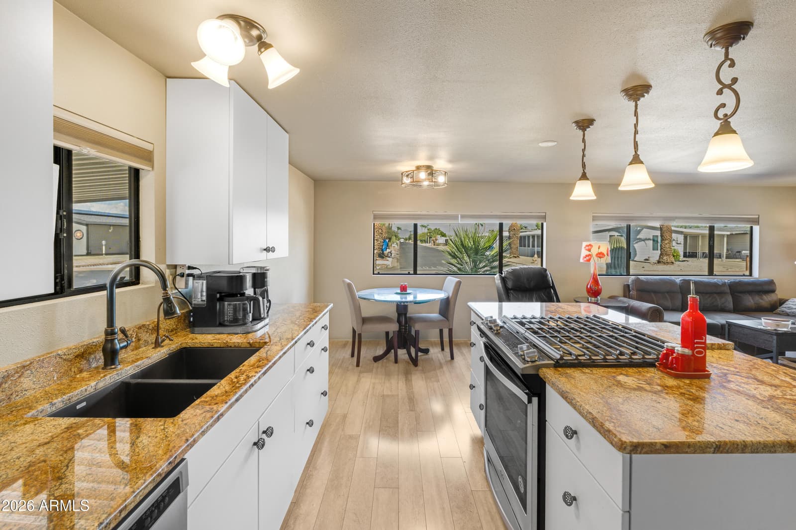 16220 N 32ND Place, Phoenix, AZ 85032 — photo 8 of 48