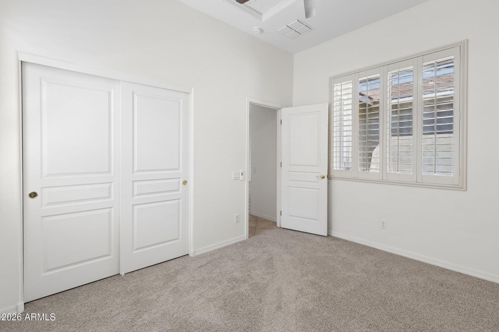 662 E Torrey Pines Place, Chandler, AZ 85249 — photo 13 of 71