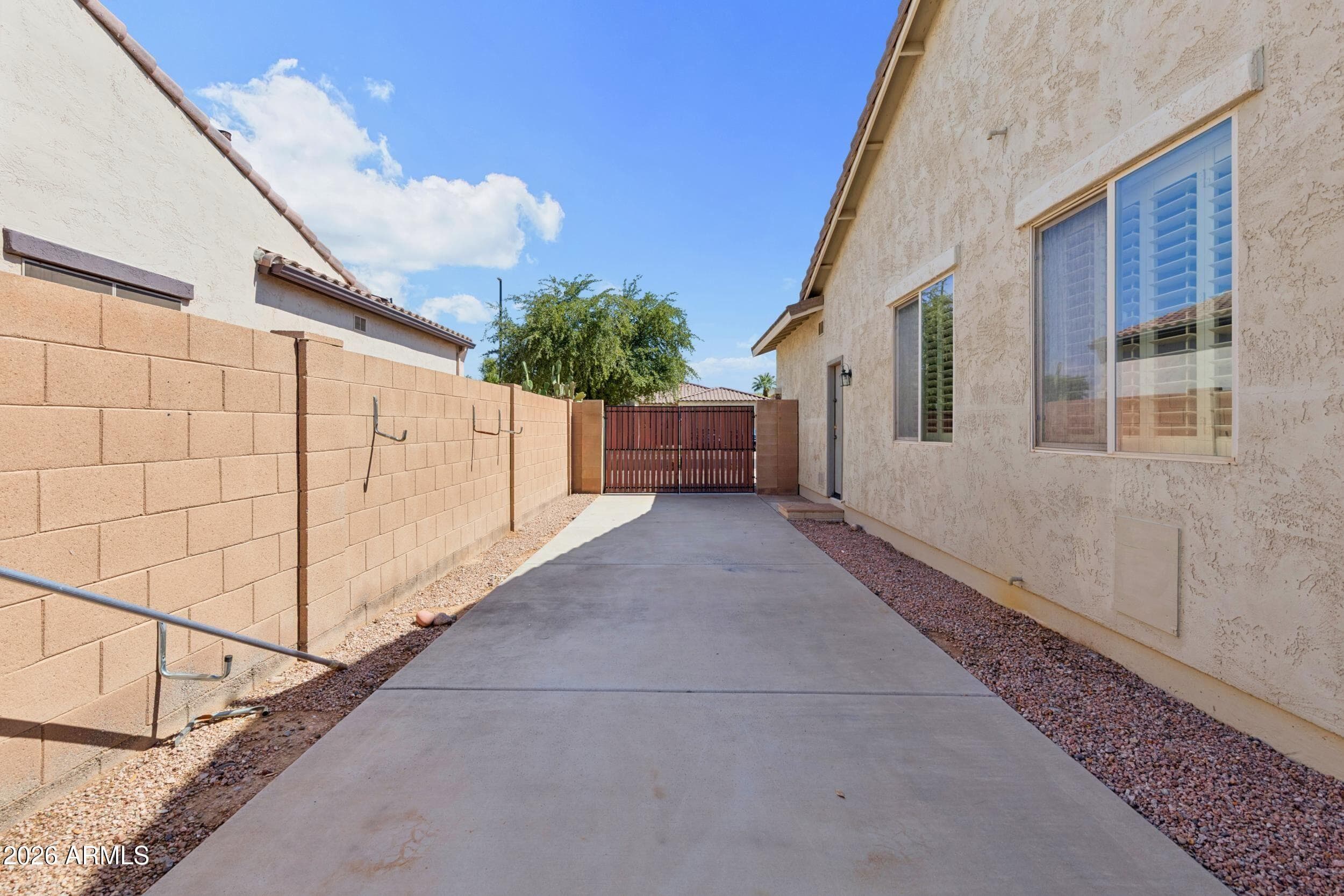 662 E Torrey Pines Place, Chandler, AZ 85249 — photo 46 of 71