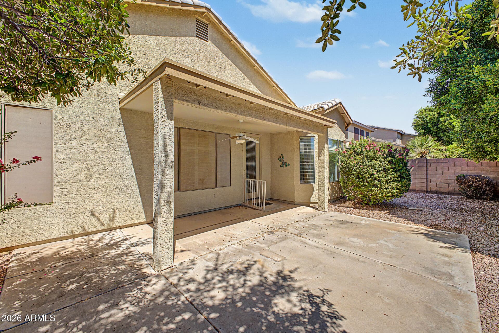 1405 S PARK GROVE Circle, Gilbert, AZ 85296 — photo 31 of 35