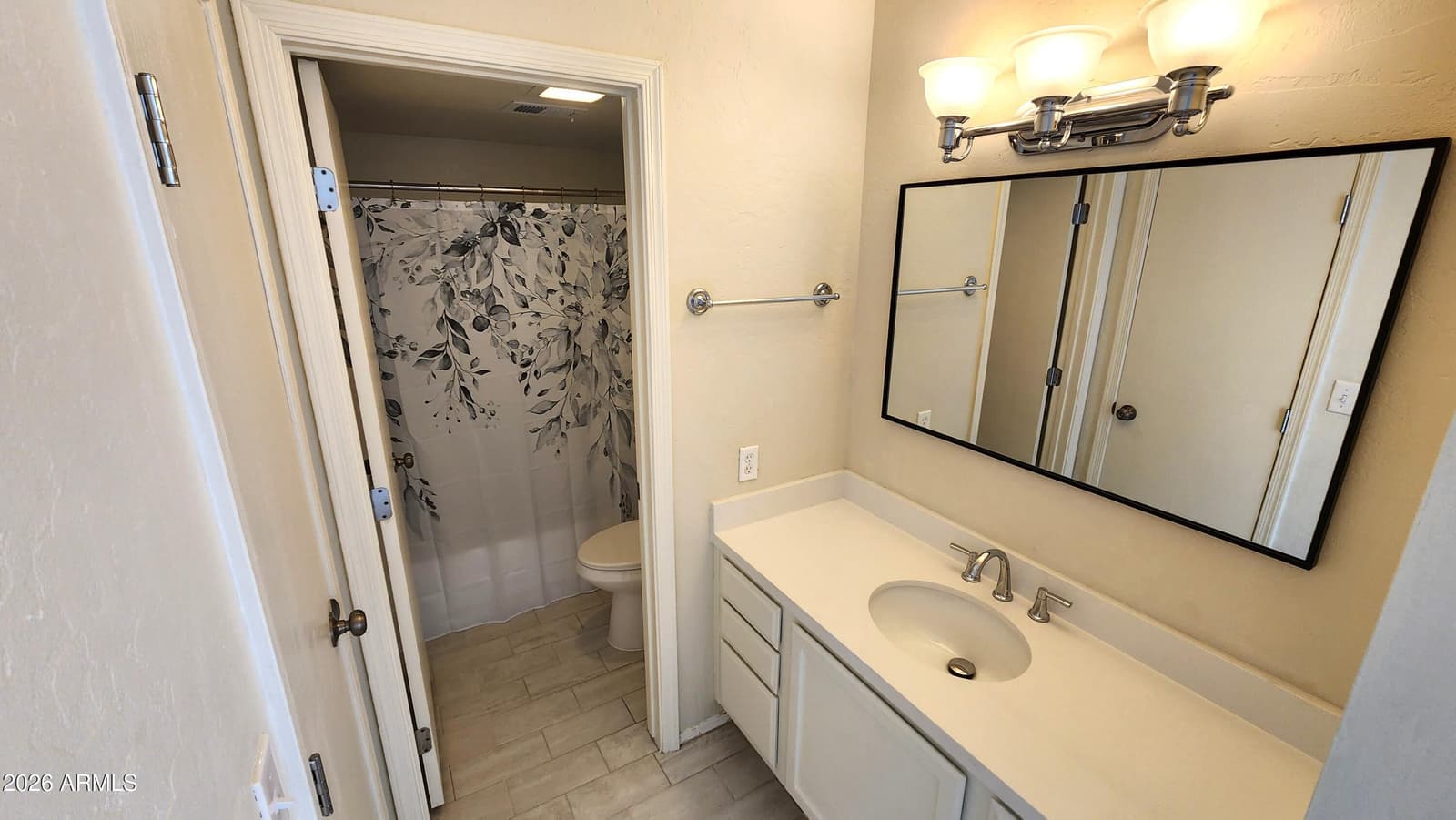 1111 W SUMMIT Place 32, Chandler, AZ 85224 — photo 14 of 27