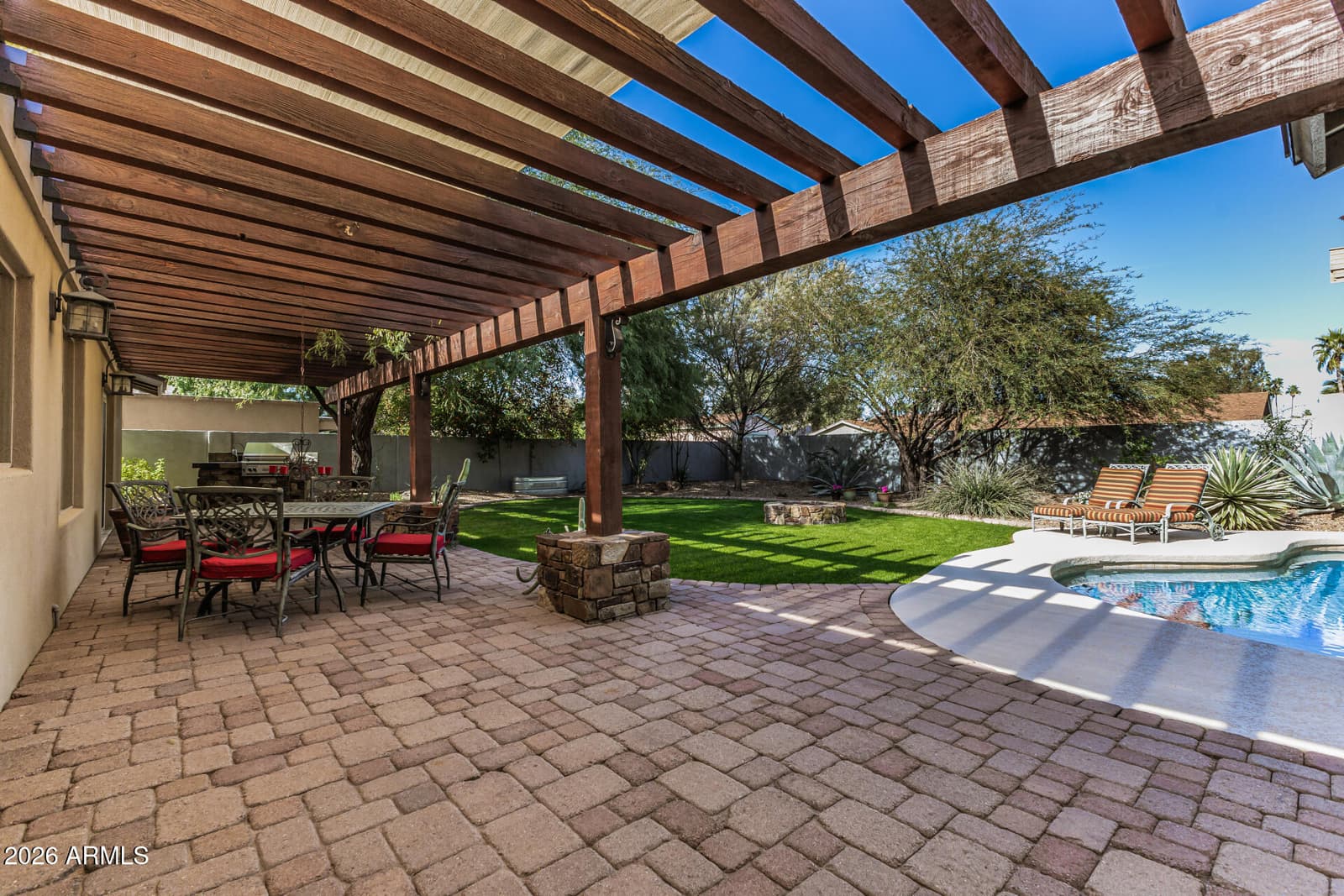 142 E VOLTAIRE Avenue, Phoenix, AZ 85022 — photo 31 of 35
