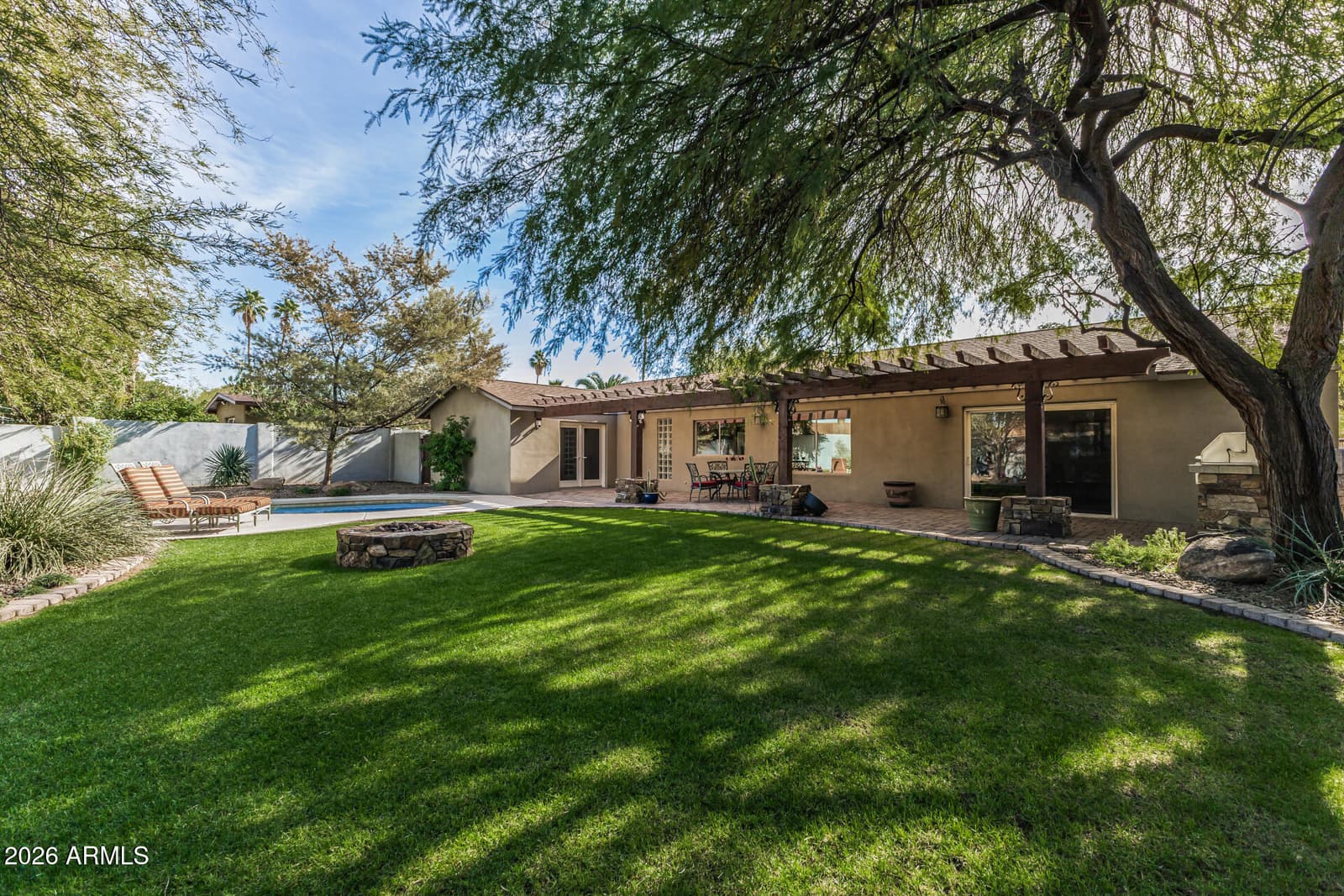 142 E VOLTAIRE Avenue, Phoenix, AZ 85022 — photo 33 of 35