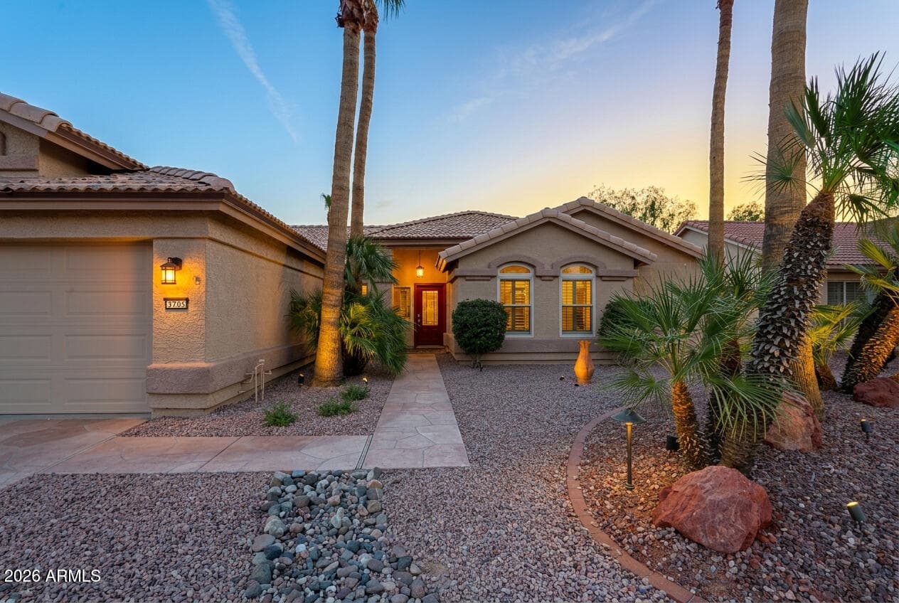 3705 N HOGAN Drive, Goodyear, AZ 85395 — photo 11 of 93