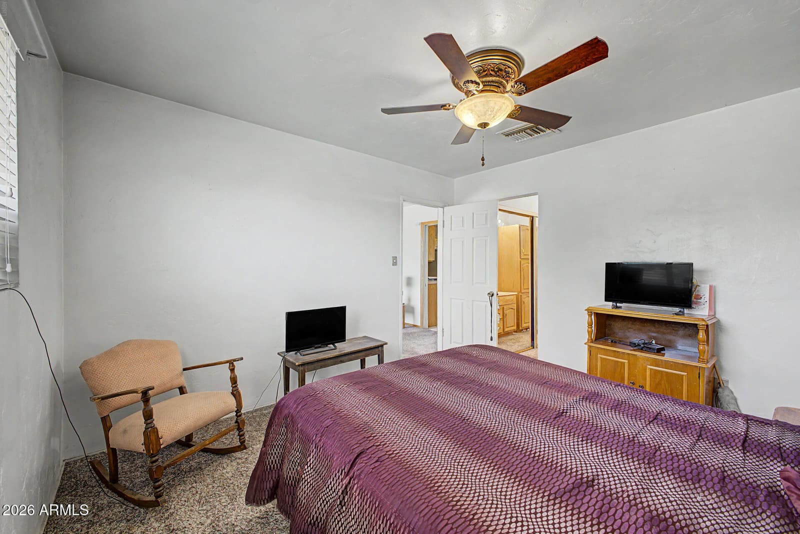 3019 W EL CAMINITO Drive, Phoenix, AZ 85051 — photo 12 of 28