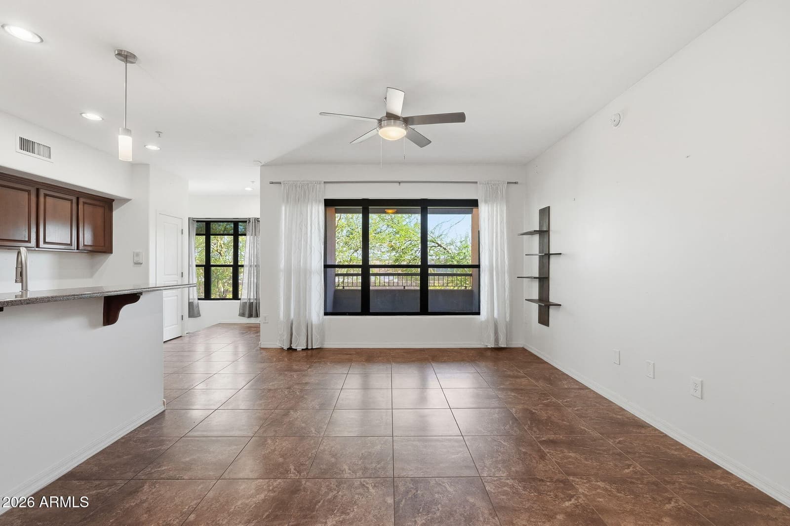 20660 N 40TH Street 2096, Phoenix, AZ 85050 — photo 18 of 24