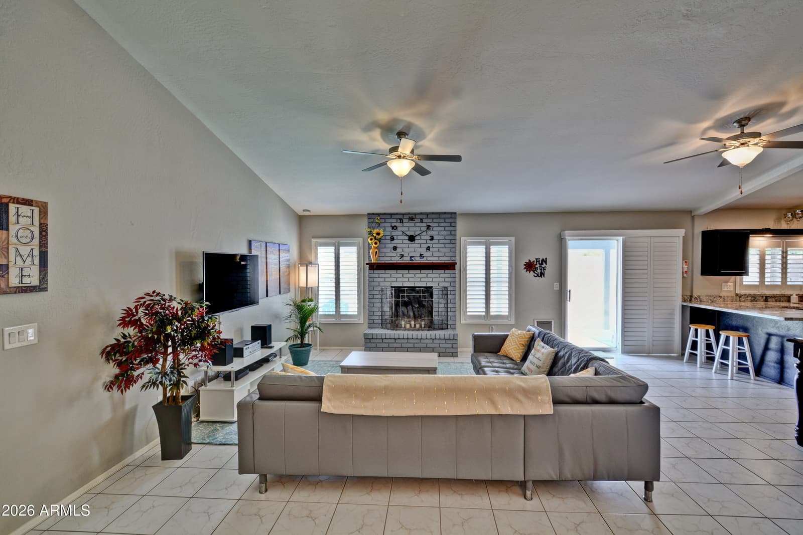 9164 W LUDLOW Drive, Peoria, AZ 85381 — photo 8 of 21