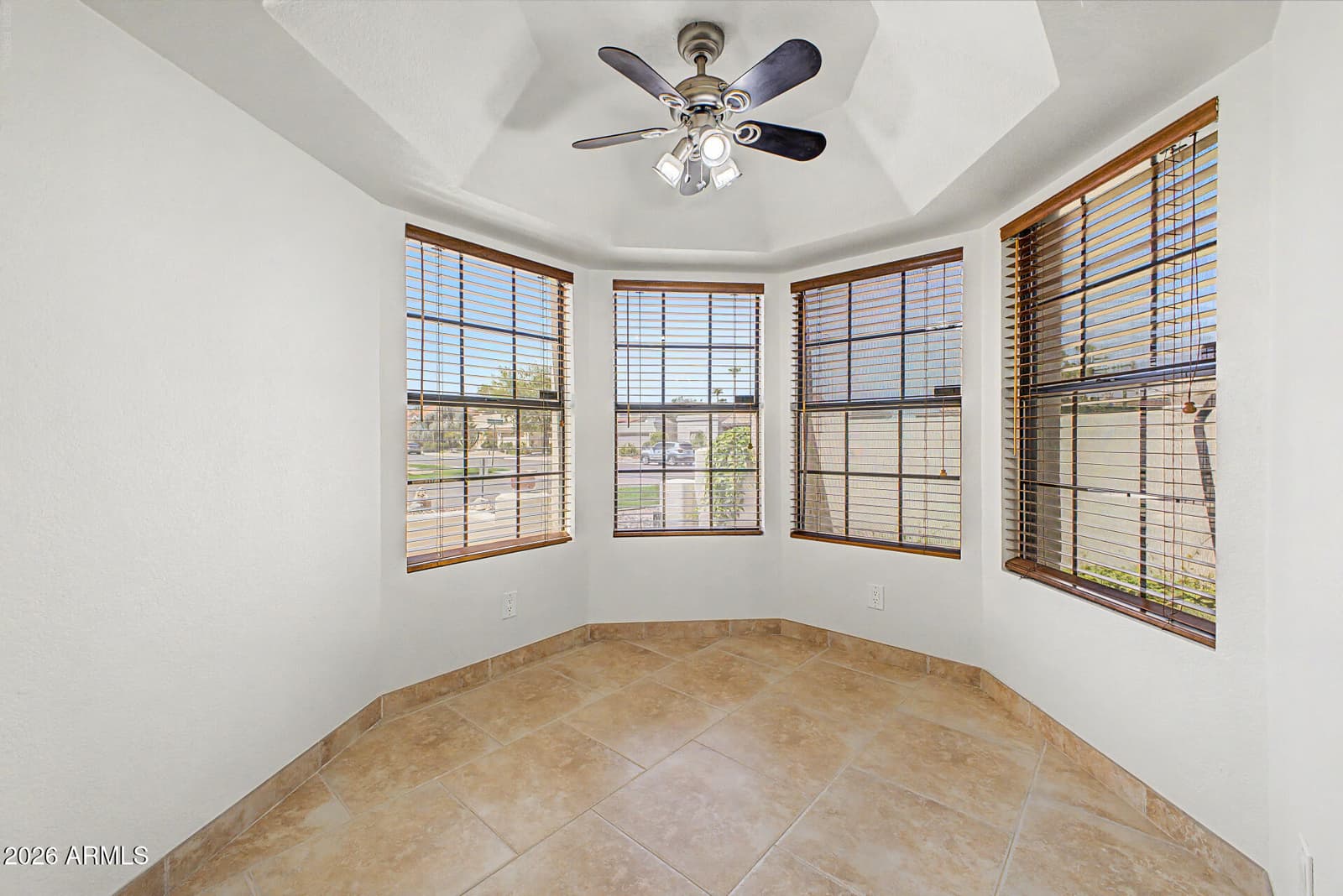 2162 E Loma Vista Drive, Tempe, AZ 85282 — photo 8 of 43